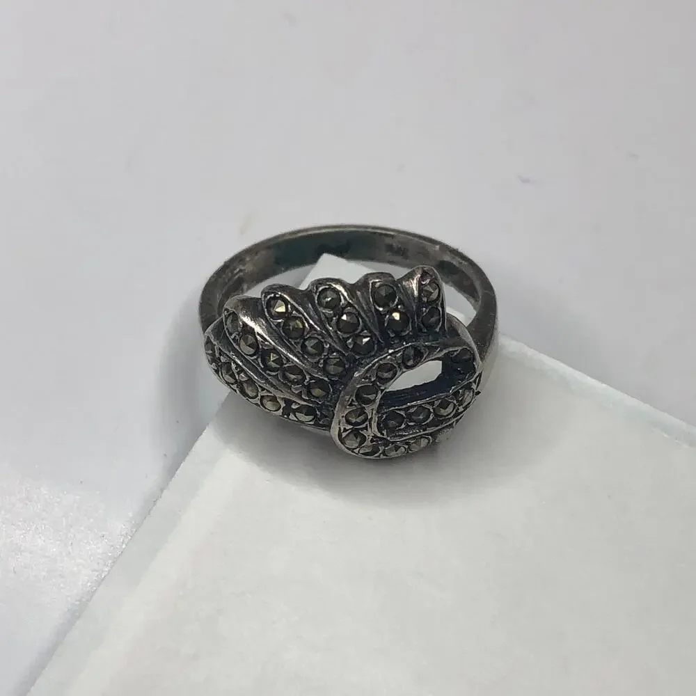 Ring Vintage Fashion Jewelry Art Deco Marcasite Sterling Silver Fan Knot Size 6